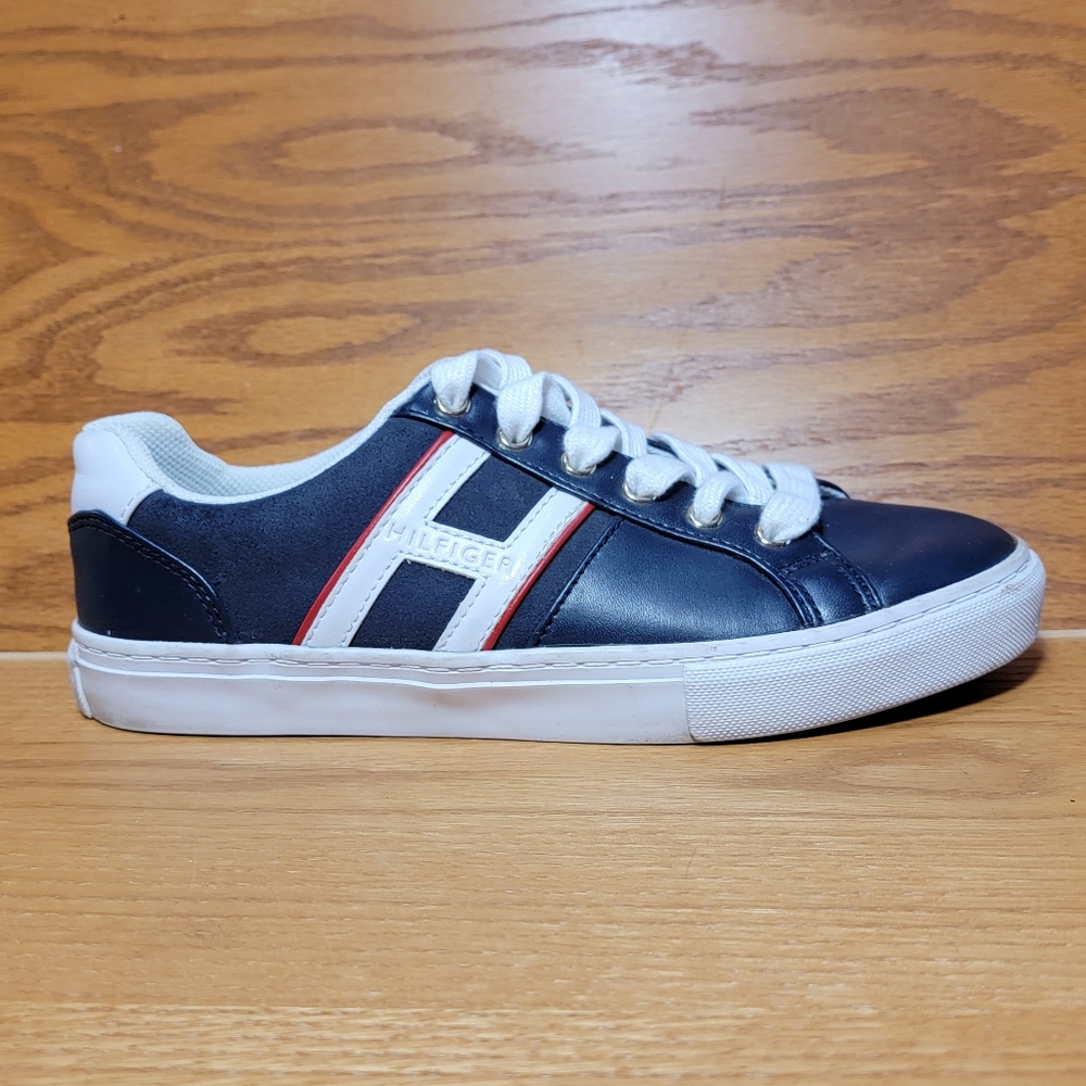 Tommy Hilfiger Lemii Shoes Sneakers Womens Navy Blue Size 5.5 M Logo - Picture 9 of 16